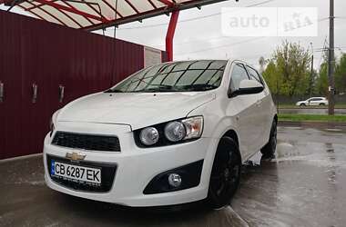 Хетчбек Chevrolet Aveo 2011 в Чернігові