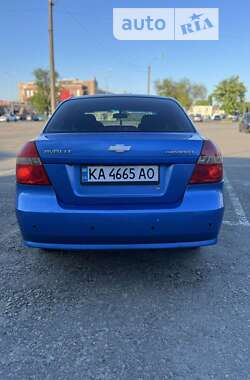 Седан Chevrolet Aveo 2006 в Киеве