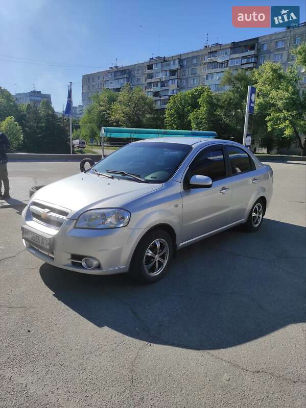 Седан Chevrolet Aveo 2008 в Запоріжжі