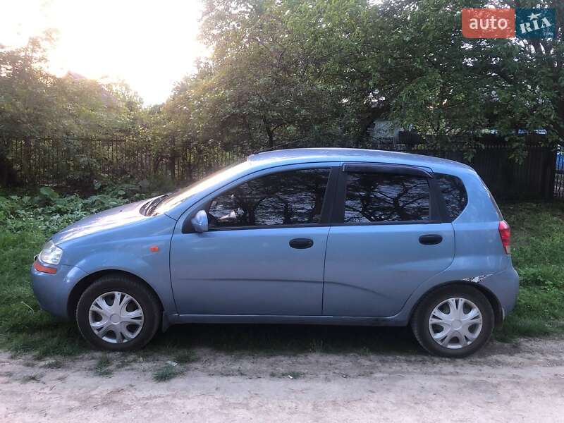Хетчбек Chevrolet Aveo 2004 в Одесі фото 6 Хетчбек Chevrolet Aveo 2004 в Одесі