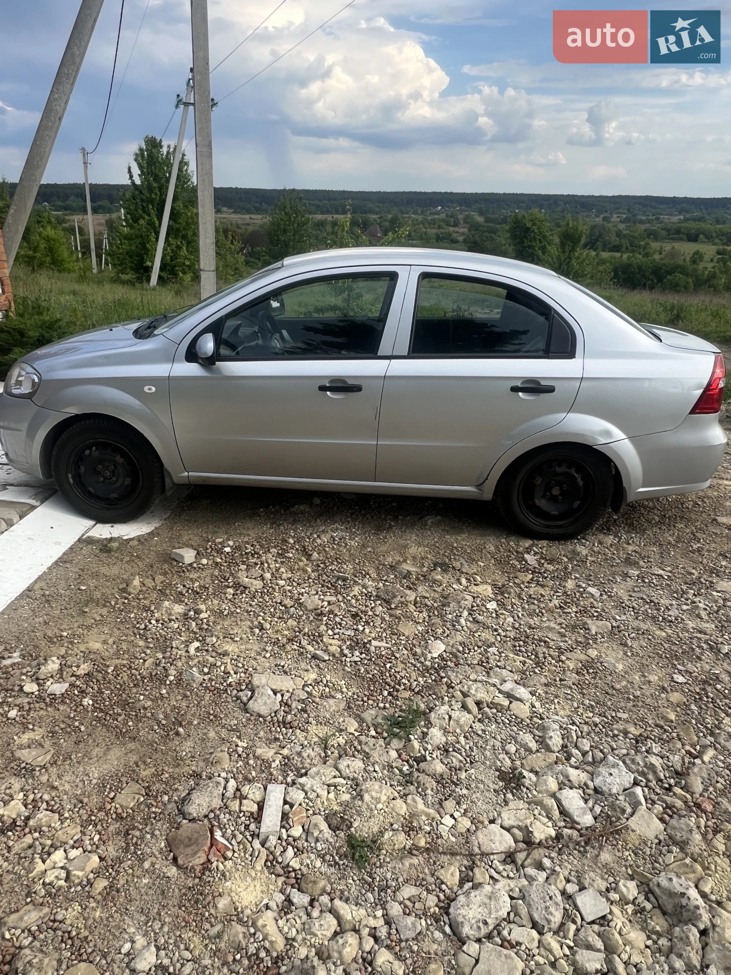 2011 Chevrolet Aveo - фото 1