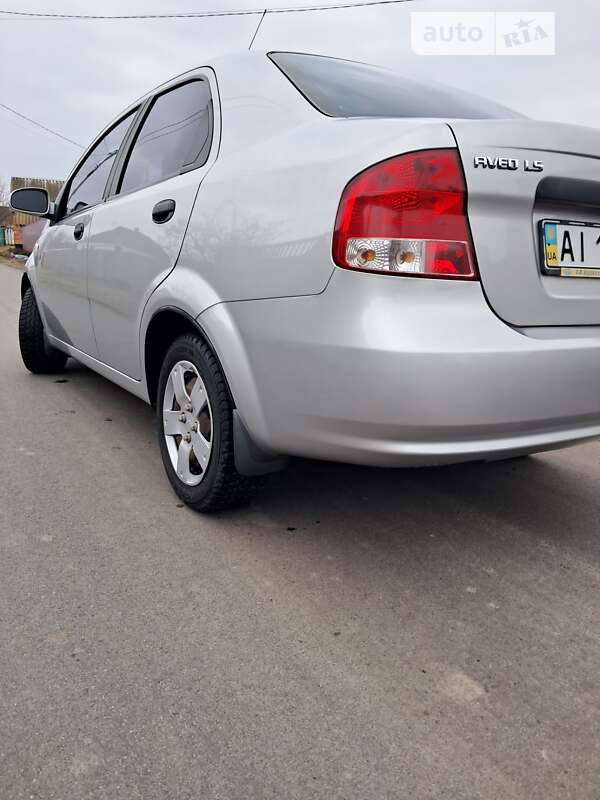 Седан Chevrolet Aveo 2006 в Борисполе