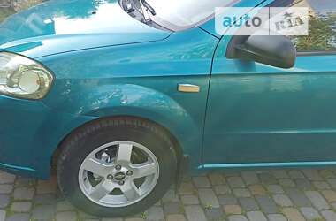 Седан Chevrolet Aveo 2008 в Львові