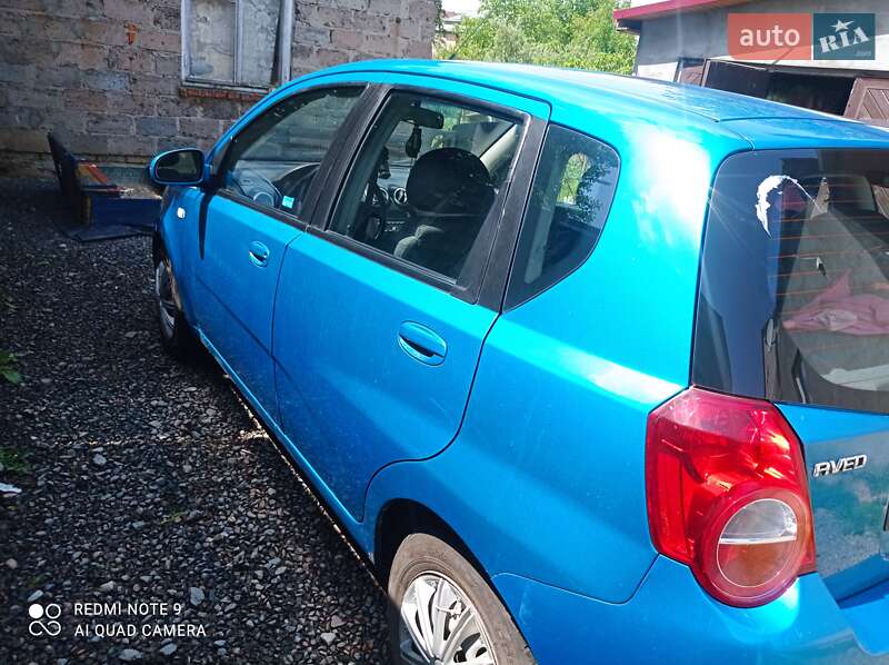 Хэтчбек Chevrolet Aveo 2008 в Сокале