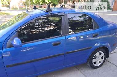 Седан Chevrolet Aveo 2006 в Броварах