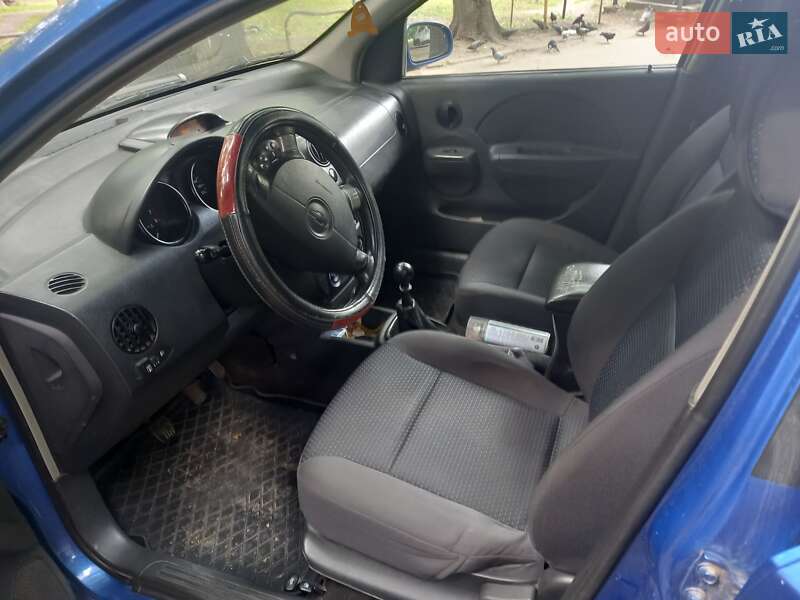 Седан Chevrolet Aveo 2005 в Харькове