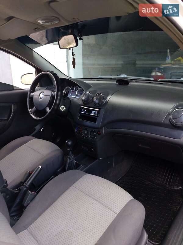 Хетчбек Chevrolet Aveo 2008 в Краматорську