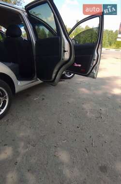Хетчбек Chevrolet Aveo 2008 в 