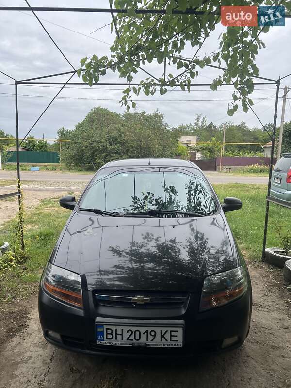 Седан Chevrolet Aveo 2005 в 