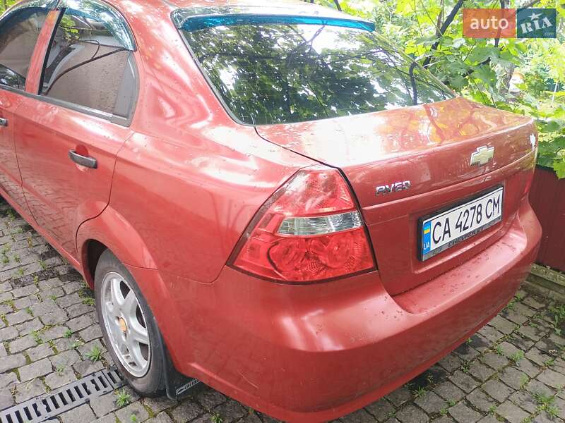 Седан Chevrolet Aveo 2008 в Гребенке