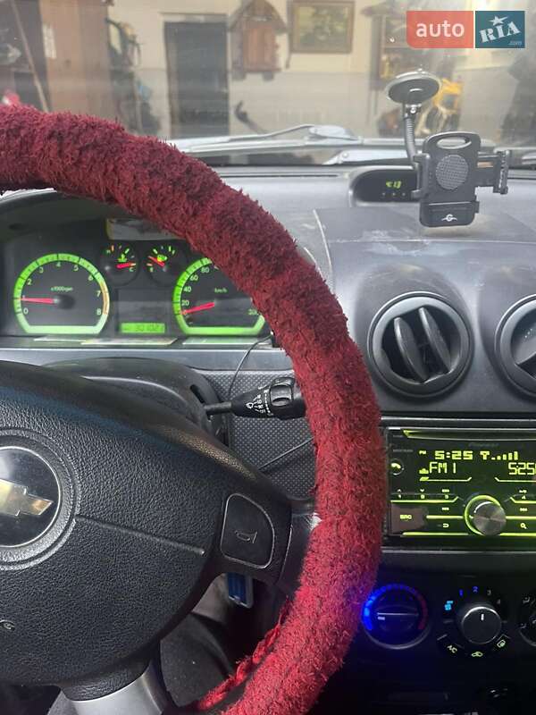 Седан Chevrolet Aveo 2010 в Калуше фото 3 Седан Chevrolet Aveo 2010 в Калуше