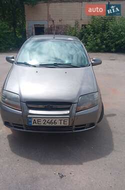 Хэтчбек Chevrolet Aveo 2007 в 