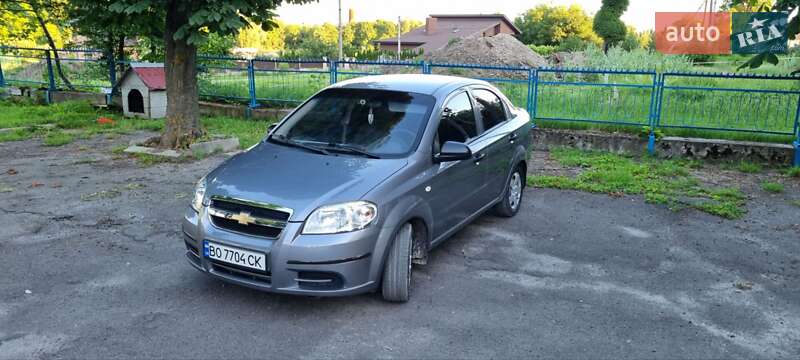 Седан Chevrolet Aveo 2011 в Подволочиске