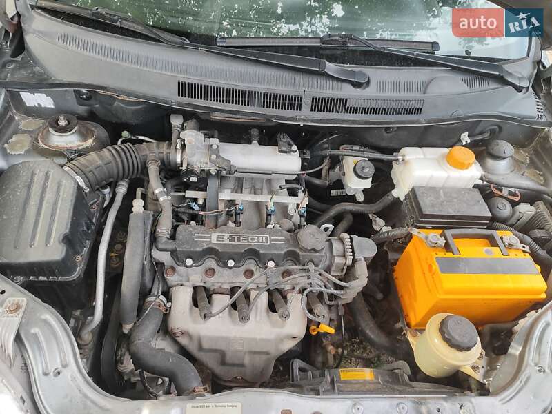 Седан Chevrolet Aveo 2008 в Томашполе
