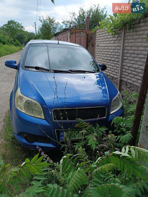 Хэтчбек Chevrolet Aveo 2010 в Харькове