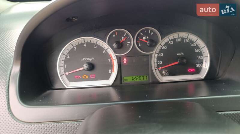 Хетчбек Chevrolet Aveo 2008 в Кривому Розі