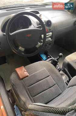 Седан Chevrolet Aveo 2005 в Запорожье