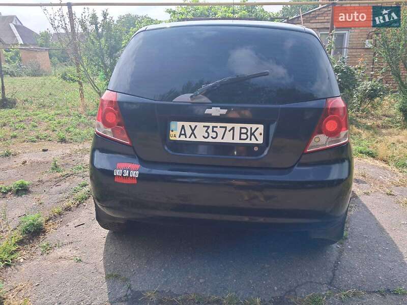 Хетчбек Chevrolet Aveo 2004 в Шевченковому