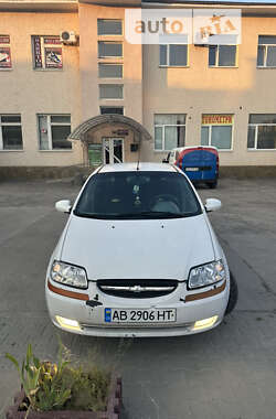 Седан Chevrolet Aveo 2005 в Виннице