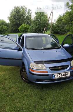 Седан Chevrolet Aveo 2004 в Полтаві