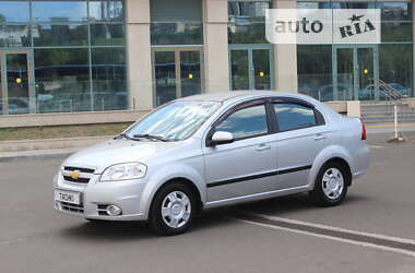 Седан Chevrolet Aveo 2008 в Дніпрі