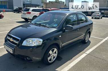 Седан Chevrolet Aveo 2008 в Києві