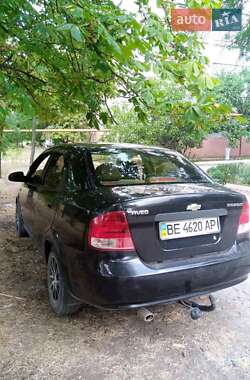 Седан Chevrolet Aveo 2004 в 