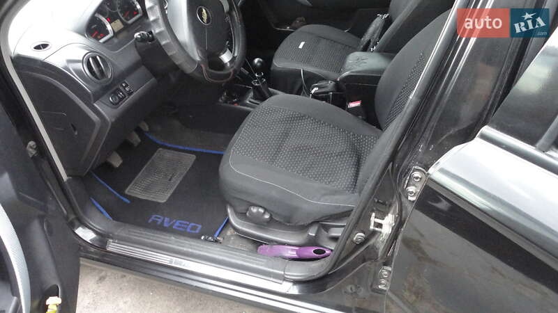 Седан Chevrolet Aveo 2007 в Коростышеве