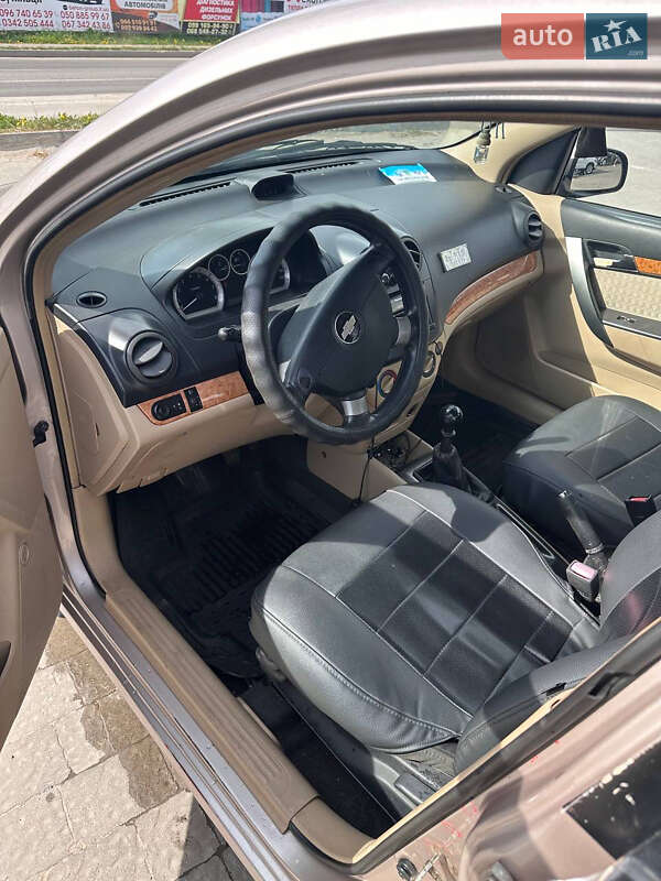 Седан Chevrolet Aveo 2007 в Івано-Франківську