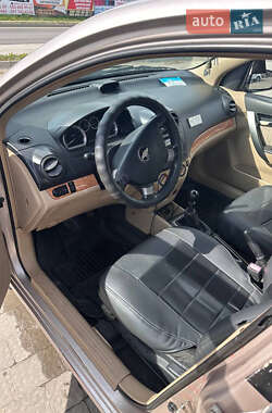 Седан Chevrolet Aveo 2007 в 