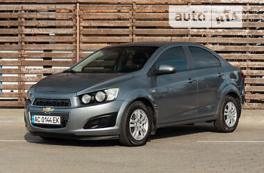 Седан Chevrolet Aveo 2012 в Луцьку