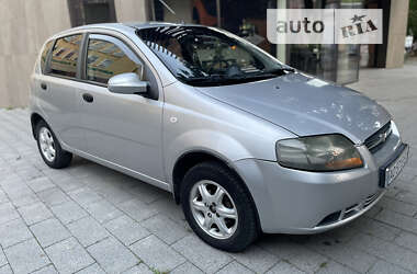 Хэтчбек Chevrolet Aveo 2008 в Ужгороде