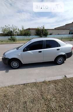 Седан Chevrolet Aveo 2006 в Ровно