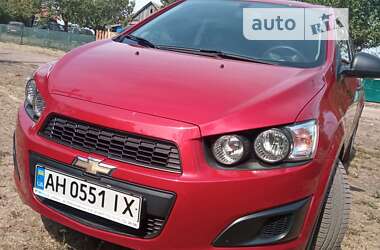 Седан Chevrolet Aveo 2014 в Умани