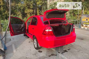 Седан Chevrolet Aveo 2006 в Києві