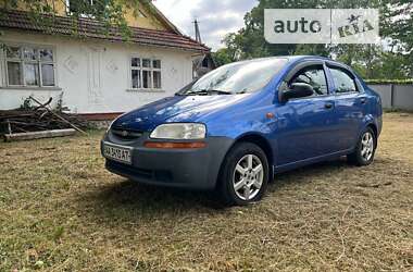 Седан Chevrolet Aveo 2005 в Києві