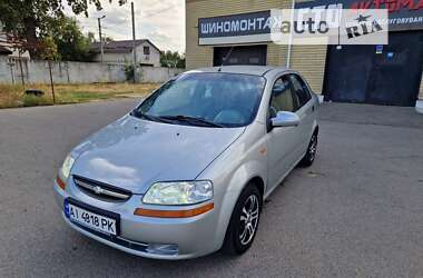 Седан Chevrolet Aveo 2005 в Броварах