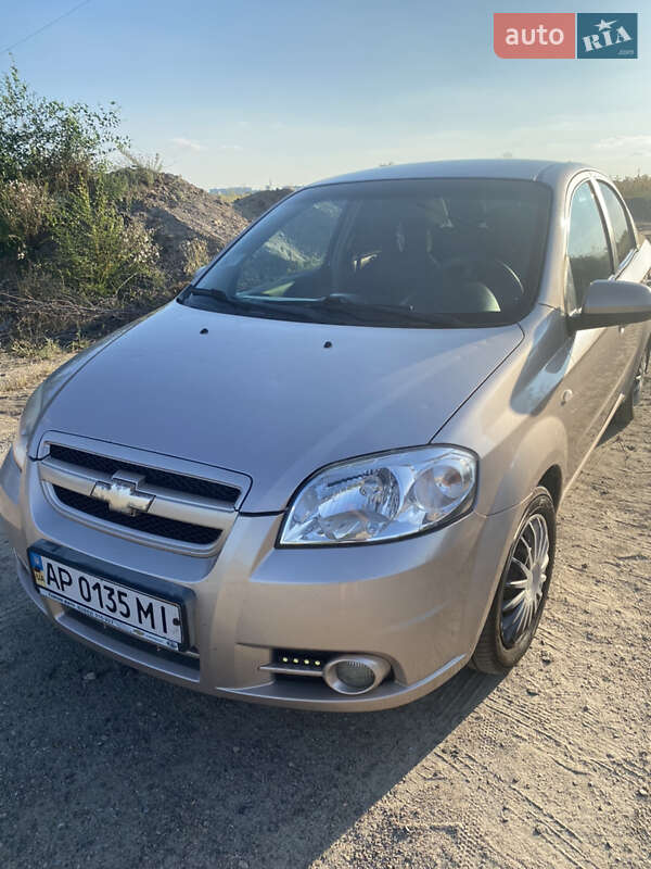 Седан Chevrolet Aveo 2008 в Запорожье
