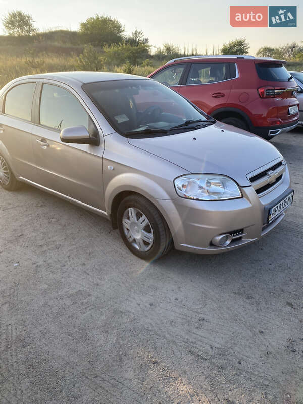 Седан Chevrolet Aveo 2008 в Запорожье