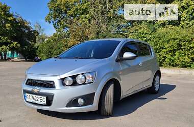 Хэтчбек Chevrolet Aveo 2012 в Киеве