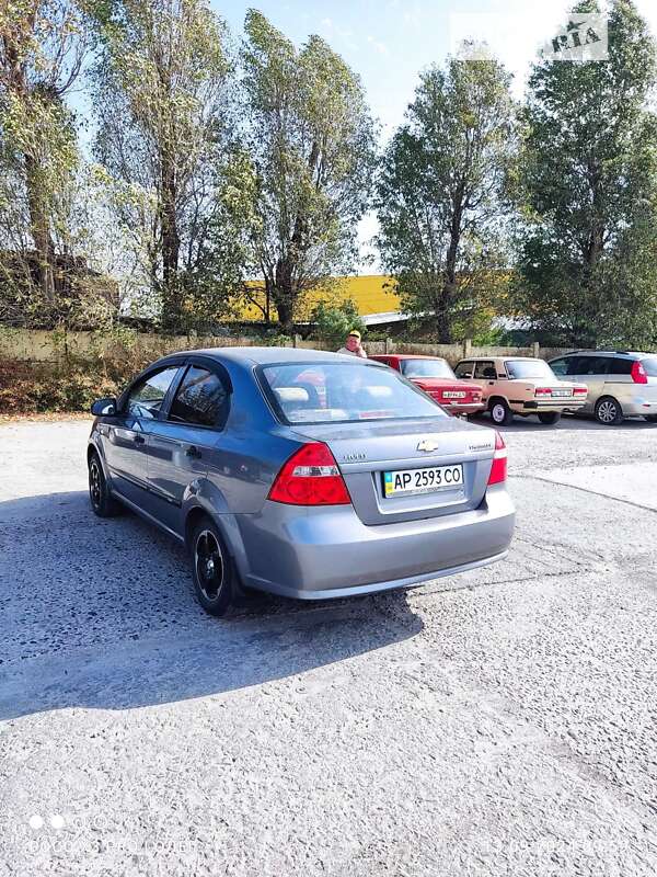 Седан Chevrolet Aveo 2007 в Дніпрі