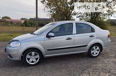 Седан Chevrolet Aveo 2007 в Первомайске