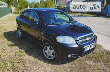 Седан Chevrolet Aveo 2011 в Києві