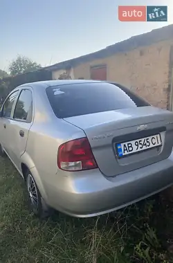 Chevrolet Aveo 2004