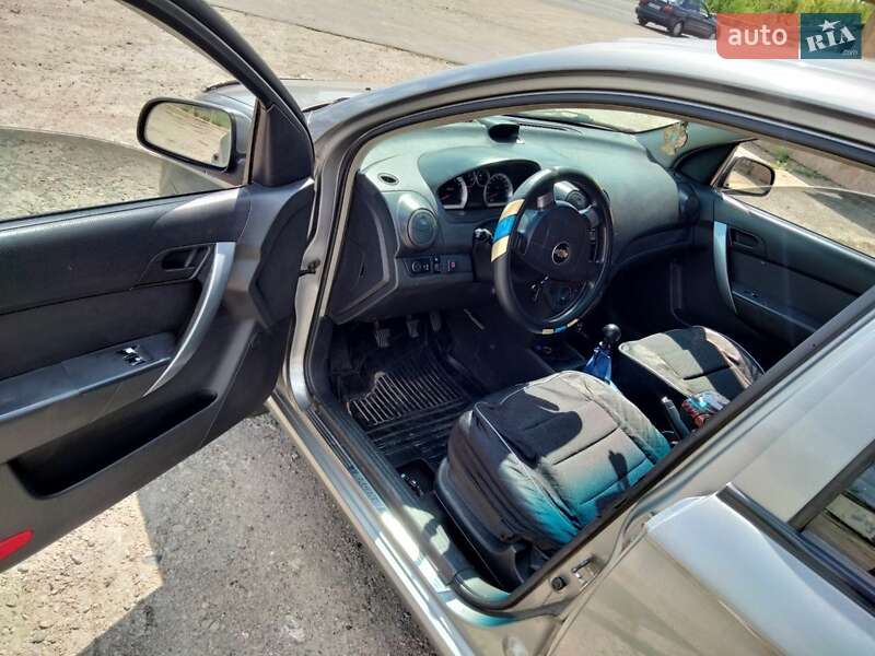 Седан Chevrolet Aveo 2007 в Харькове