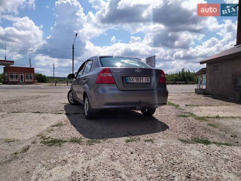 Седан Chevrolet Aveo 2007 в Харькове