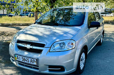 Седан Chevrolet Aveo 2006 в Києві