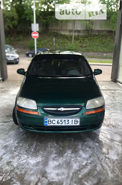 Седан Chevrolet Aveo 2004 в Львове