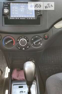 Седан Chevrolet Aveo 2008 в Львове