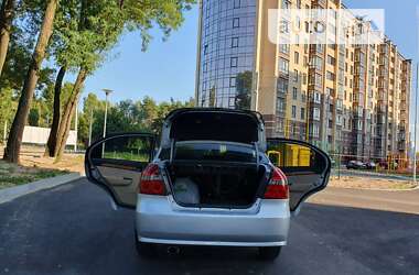 Седан Chevrolet Aveo 2007 в Чернігові